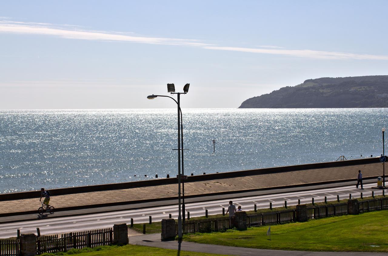 Sandown Hotel - Sandown, Isle Of Wight --- Return Car Ferry 89 Pounds From Southampton Exteriör bild